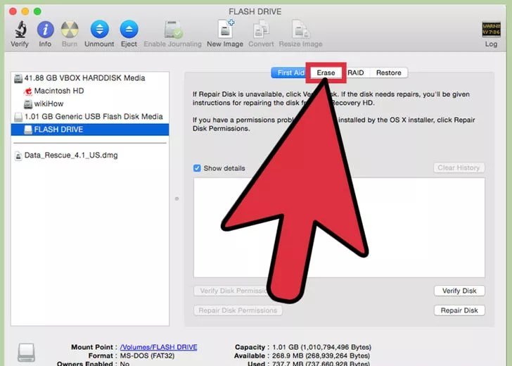 Initiate Erase to format USB on Mac