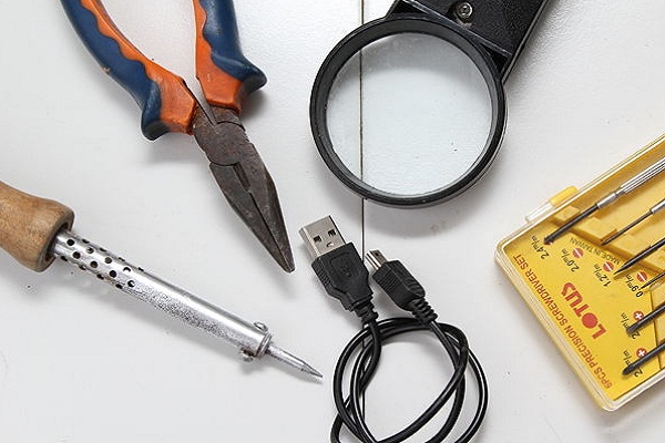 Flash Drive Repair 