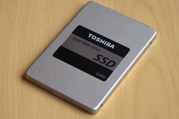 Toshiba External Hard Drive - Solid-State Drive Q300 Pro